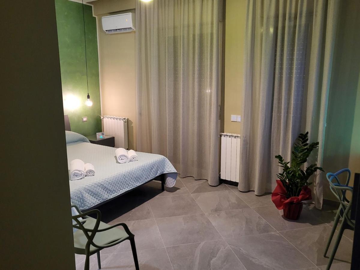 Casa Dello Stretto Hotel Messina Exterior photo